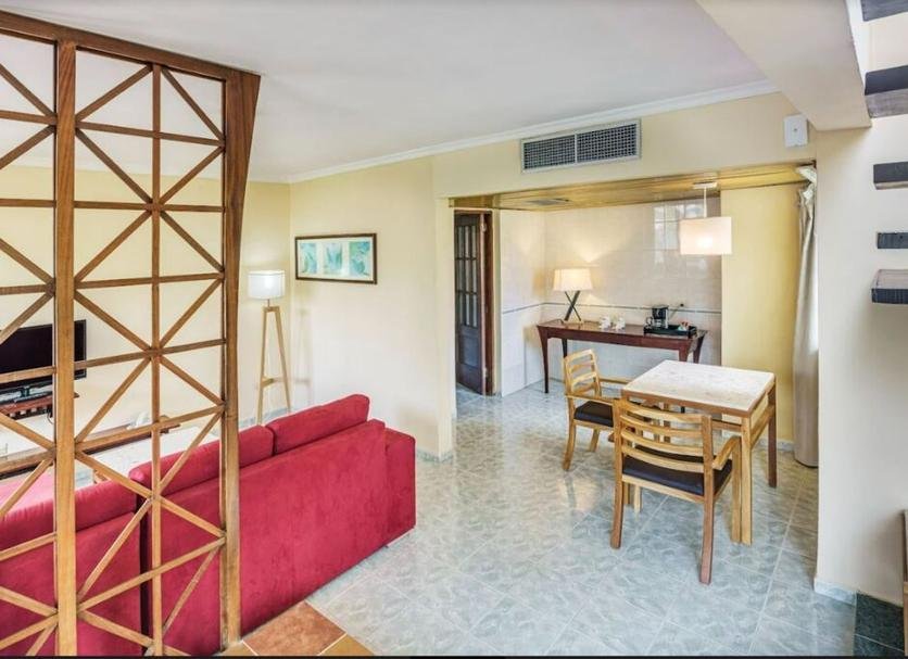 ostrovok-99793-7c83de-293359